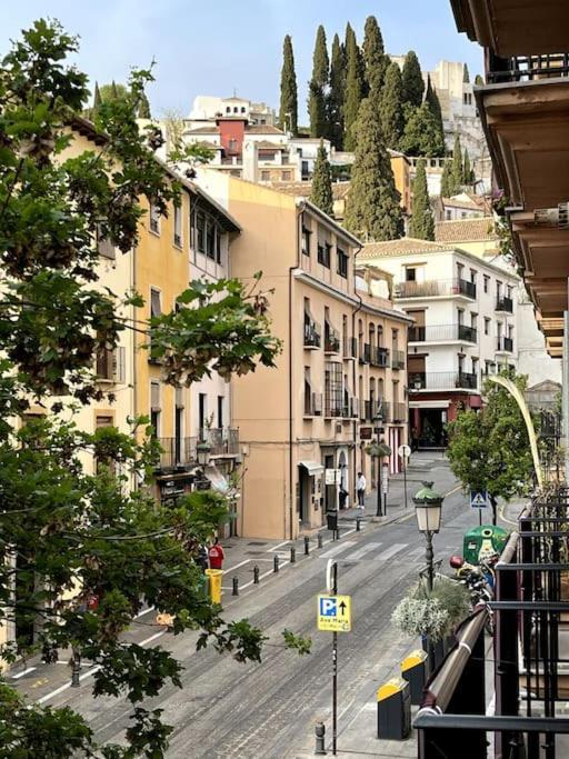 4 Balconies House, Central And Near The Alhambra Granada Exterior photo